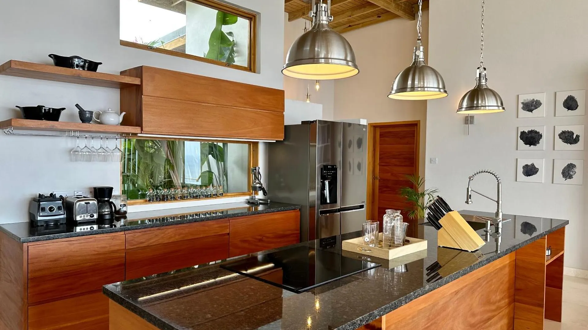 Infinity Luxury Villa - Stunning Sea And Piton Views Soufrière